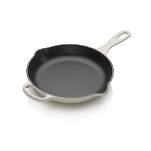 Le Creuset Enameled Cast Iron Signature Iron Handle Skillet, 9